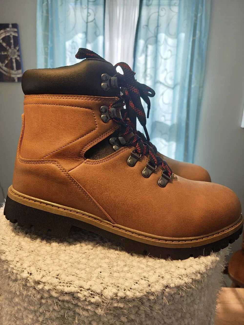 Ozark Trail Men's Red Lace Hiking Boot NWOT Size 10